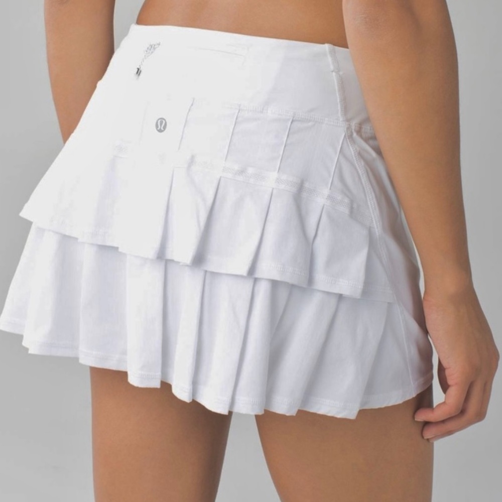 Lululemon Athletica White Mini Skirt